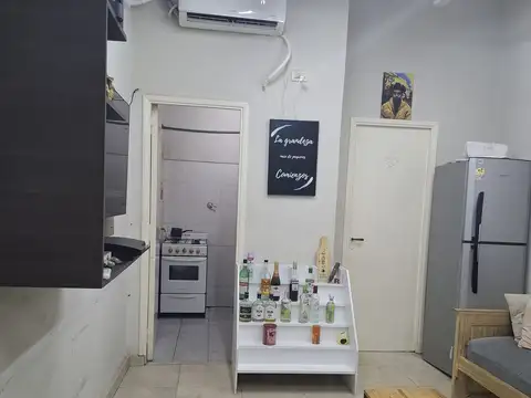 VIAMONTE 900, Piso PB