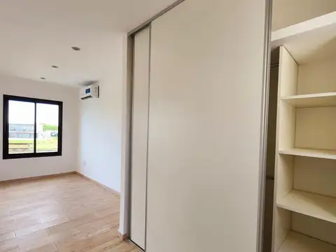 VENTA CASA A LAGUNA SAN SEBASTIAN OPORTUNIDAD 
