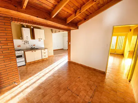 VENTA CASA VILLA DELFINA 2 DORMITORIOS PATIO VERDE