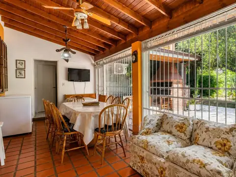Casa en Alquiler al Este