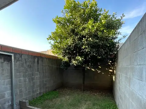 Casa en Venta en Quilmes Oeste, USD 52.000