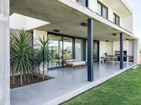 Alquiler Casa 5 ambientes Laguna, San Sebastián, área 1