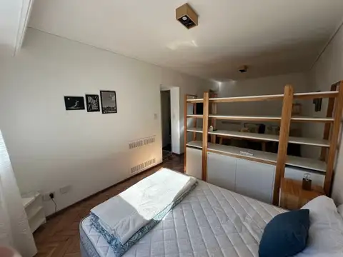 Avenida San Martín 900, Piso 1
