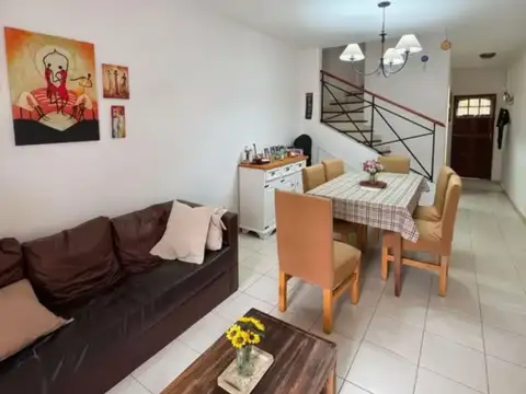 Dúplex en venta c/ cochera en San Miguel Village