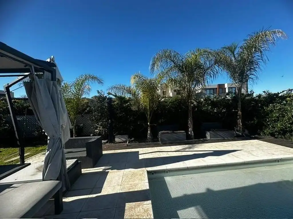 Casa en Venta en Pilar del Este - Santa Elena