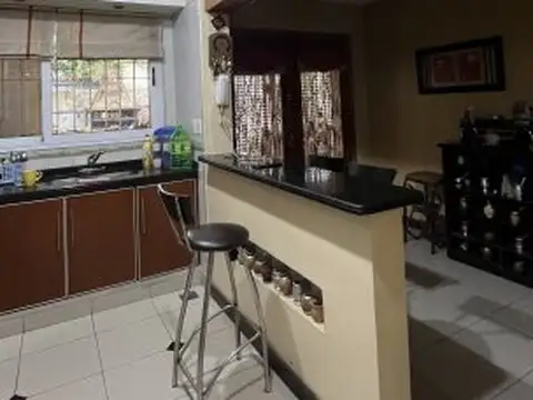 Casa en Venta en Mataderos, USD 268.000