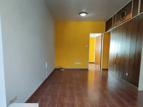 Asuncion 4500, Piso 1