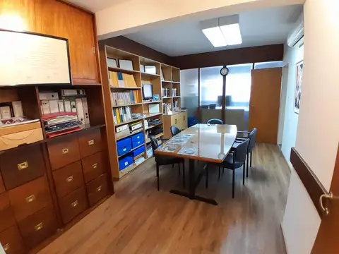 Oficina en Venta 45 años