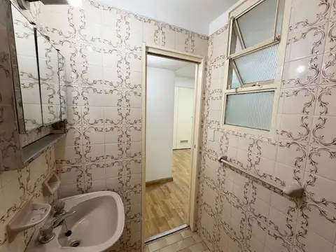 Venta Monoambiente apto profesional buena ubicación - Caballito