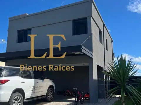 Venta Casa Vila Marina