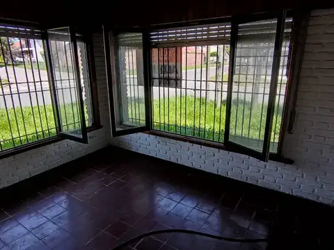 Casa  en punta Mogotes 4 ambientes