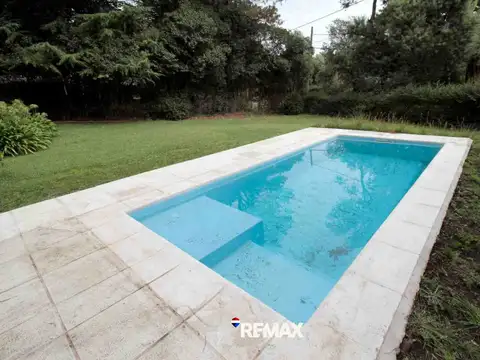 Casa en Venta con 1 cochera