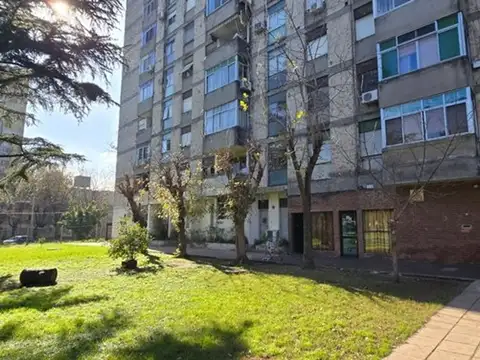 VENTA DPTO 3 AMBIENTES- VILLA TESEI- HURLINGHAM