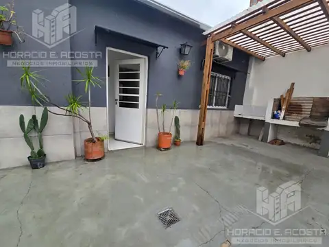 Depto Tipo Casa en Alquiler de 2 ambientes