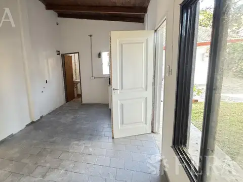 Depto Tipo Casa en Alquiler de 2 ambientes