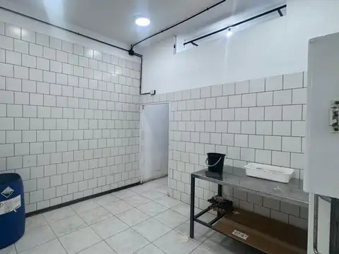 Avenida Aconquija 1600