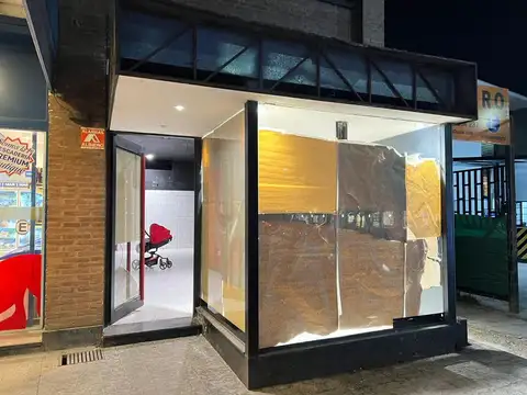 Local en Alquiler en Yerba Buena, $ 950.000