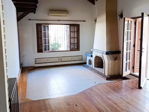 Casa 7 ambientes con 3 baños