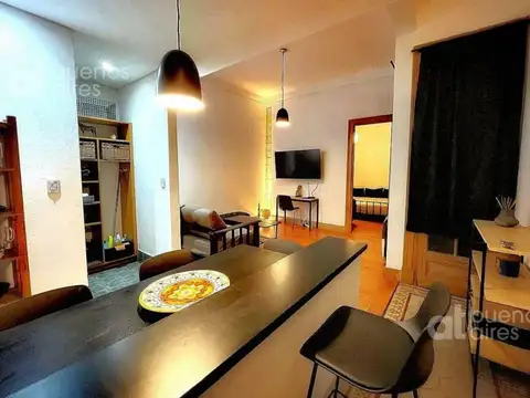 Departamento 3 ambientes con balcón en San Telmo