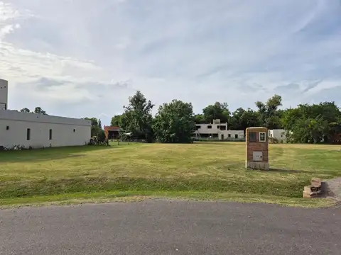 Terreno en Venta en El Nacional Club De Campo, USD 42.000