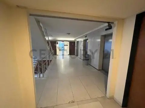 Oficina en Alquiler en Balvanera, $ 200.000