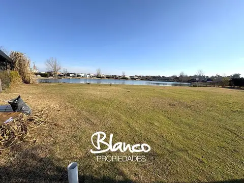 EL CANTÓN - NORTE 300
