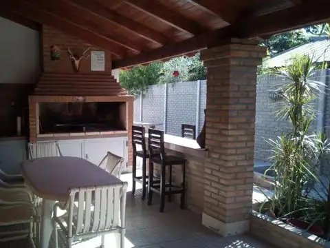 Los inmigrantes  2400