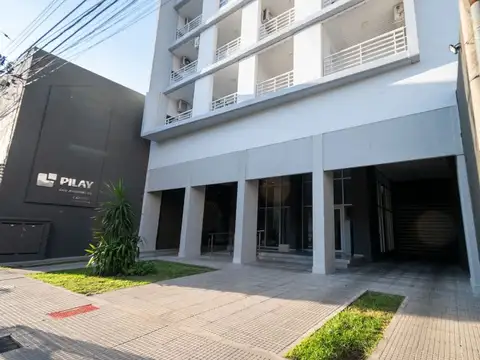 Departamento 2 dormitorios con balcón y asador