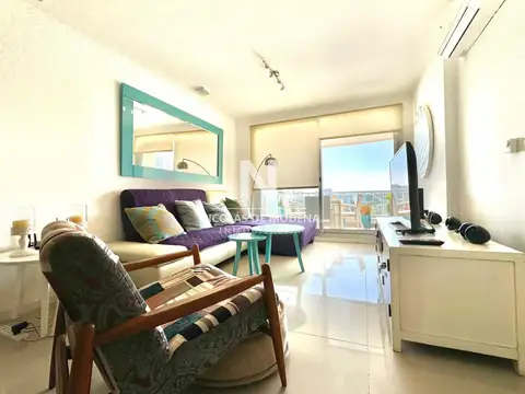 Vende apartamento con hermosa vista de 2 dormitorios en Brava, punta del Este