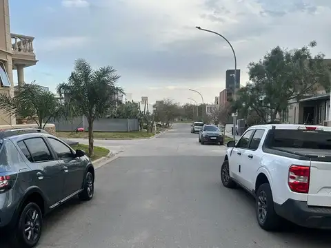 TERRENO EN VENTA MANANTIALES MIRADORES 1