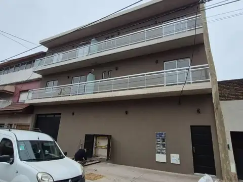 Aguero 2900, Piso 1