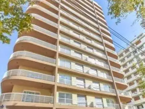 Departamento 2 Ambientes con Cochera en Venta - Ramos Mejía