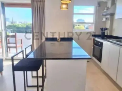 REMODELADO A ESTRENAR  PENTHOUSE. EN ALQUILER