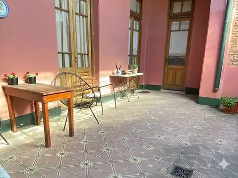 Venta Casa de 194 m² con 3 Dorm. Casco Histórico de Mercedes