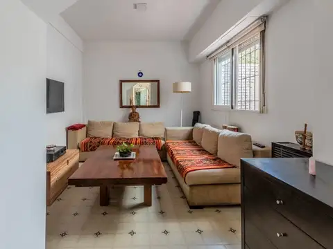 coronel uzal 2700 , Piso 0