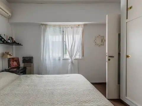 Dúplex de 4 Ambientes en Hermosa Zona de Olivos