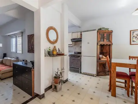 Dúplex de 4 Ambientes en Hermosa Zona de Olivos