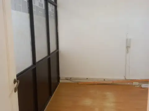 Lavalle 400, Piso 2