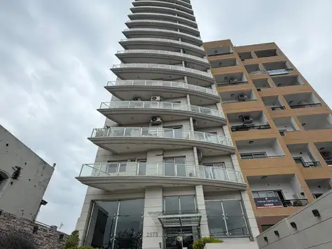 Departamento 2 amb. en venta en Temperley