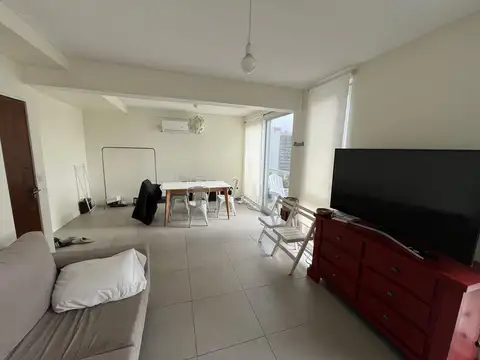 Departamento en Venta en Olivos Vias/Rio, USD 350.000