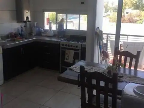 Departamento tipo dùplex  2 DORMITORIOS. Escuchan ofertas