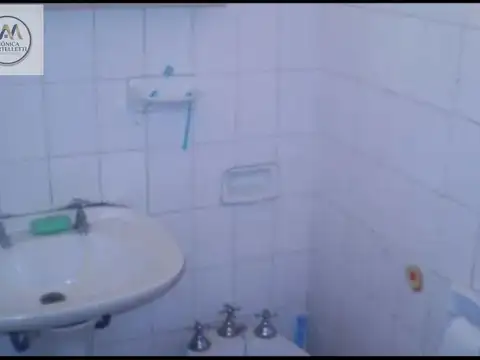 Depto Tipo Casa 2 ambientes con 1 baño