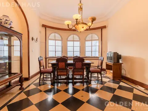 Departamento 6 ambientes con 2 baños