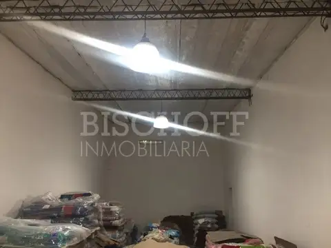 PASEO 143 1084