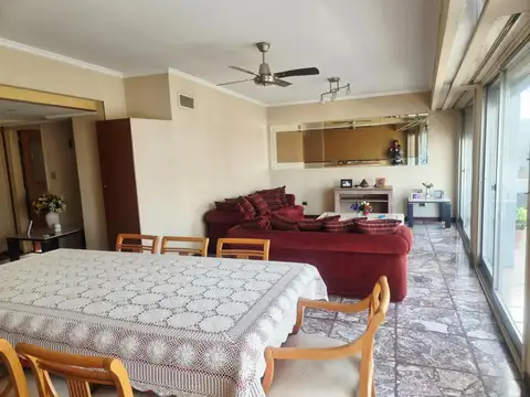 Departamento 4 ambientes con 4 baños