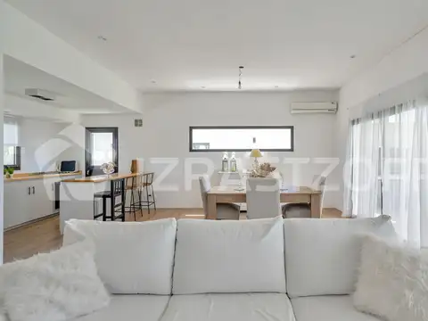 Casa en Venta en Santo Tomas, USD 180.000