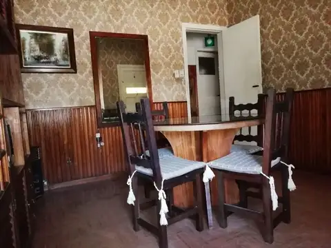 Dos PH en lote único – Esquina en Monte Chingolo