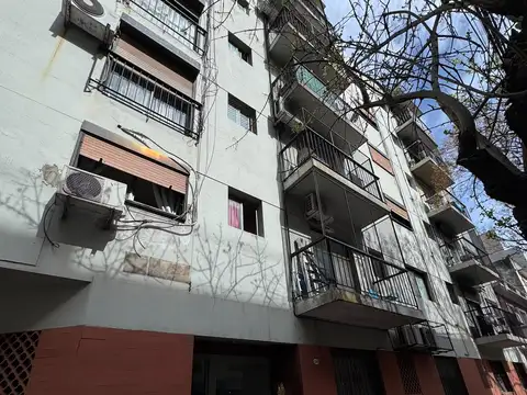 Departamento en Venta en Monte Castro, CABA
