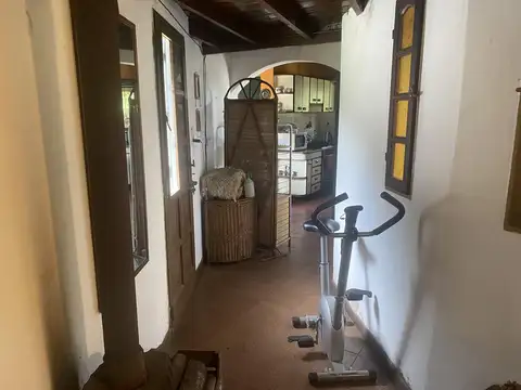 Venta casa 3 dormitorios, 1400mts. de terreno - Yei Pora - Tortuguitas