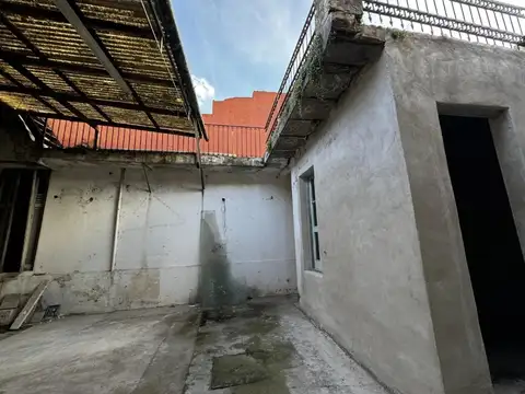 Local en Venta 99 años